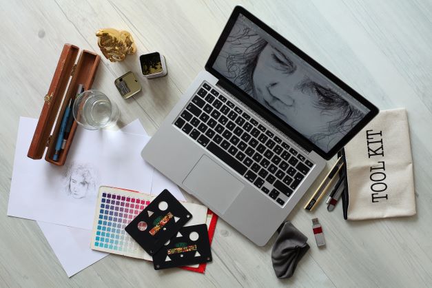 Top 10 Graphic Design Courses To Go For